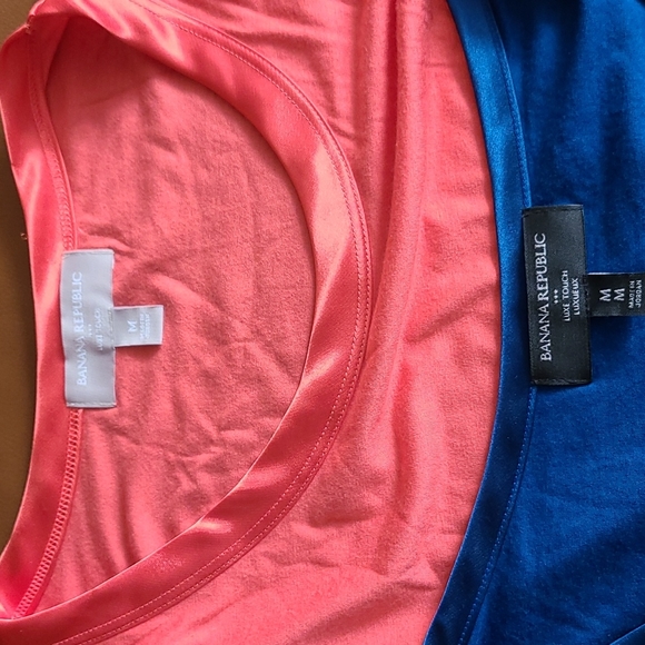 Banana republic luxe touch shirt - Picture 2 of 2